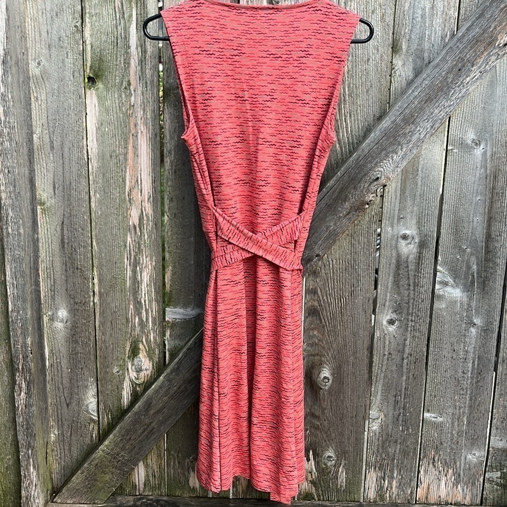 EUC Toad & Co. Cue Sleeveless Faux Wrap Dress Size Medium - Picture 8 of 11